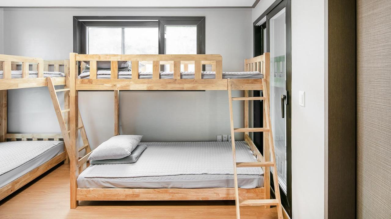 Leeon Guest House Інчхон Екстер'єр фото